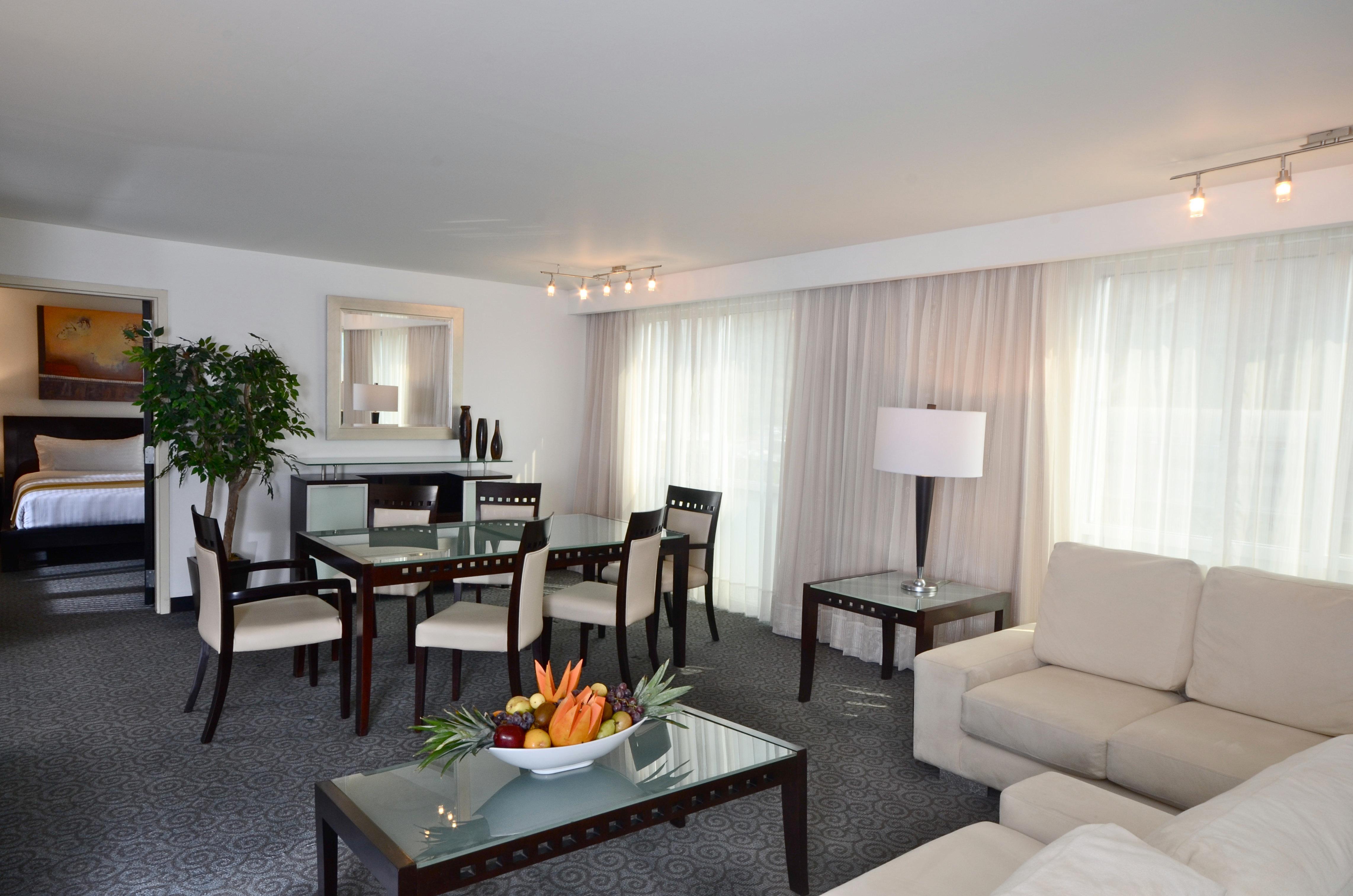 Holiday Inn Monterrey Valle By Ihg San Pedro Garza Garcia Экстерьер фото